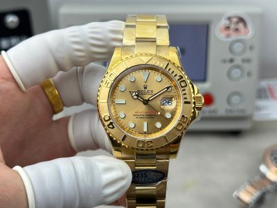 Rolex Yacht-Master 3235 Movement 40mm YG Face YG SS Oyster Band Watch